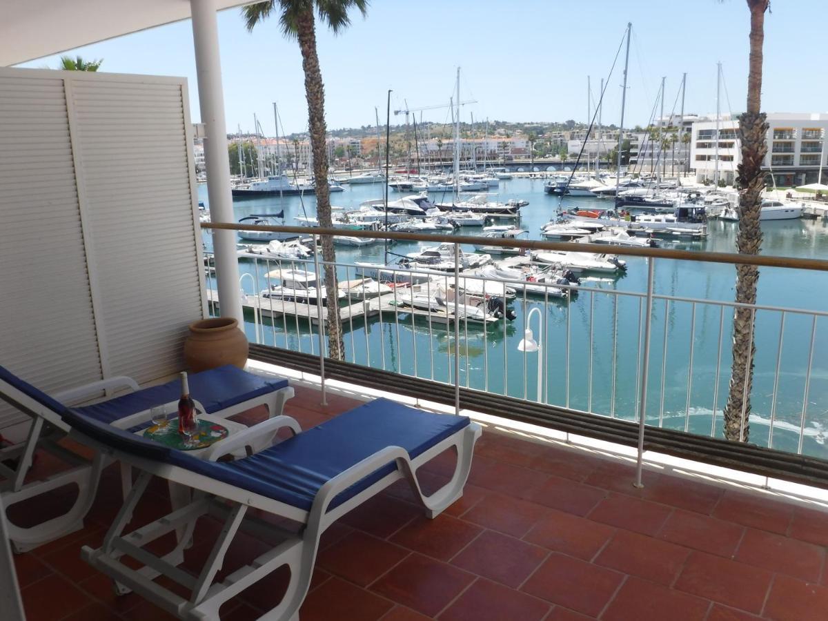Lagos Marina - Exclusive Apartment With A Balcony Bagian luar foto